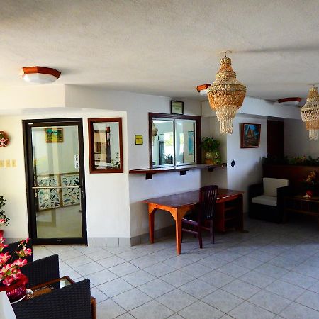 Esa Bay View Hotel Colonia 外观 照片